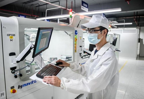 北斗高精度定位 讓智能汽車更聰明，與世界同行